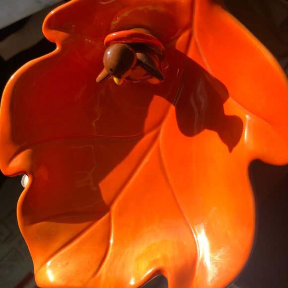 Russ, Adorable, Ceramic, Orange Leaf Trinket Dish with Small Turkey, appx 6"x7" - Picture 3 of 10